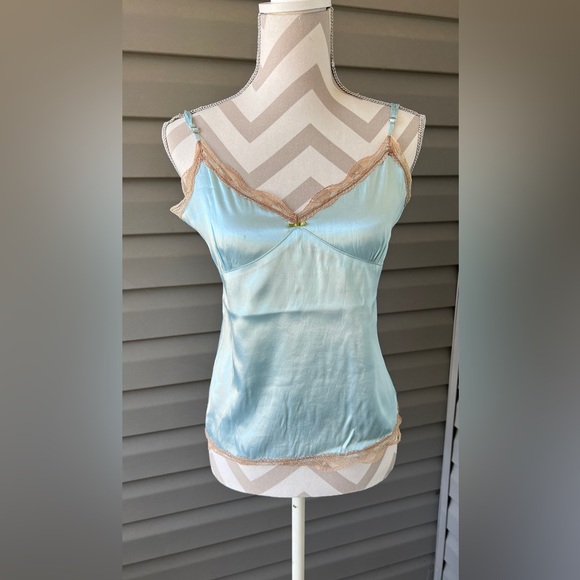 Old Navy Tops - Vintage Y2K Old Navy Lace Blue Tan camisole Top Sz M